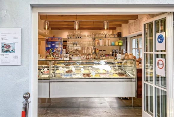 Eiscafé St. Bernhard